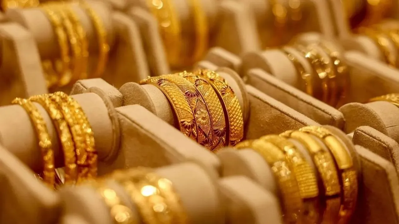 تراجع أسعار الذهب مع ارتفاع النفط وزيادة المخاوف من التضخم